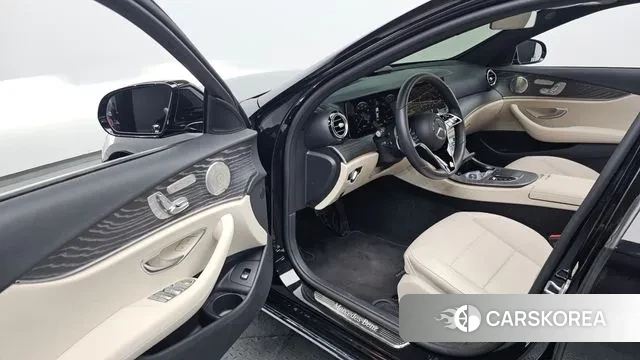Mercedes-Benz E-Class W213 id 3591023 из Кореи 20