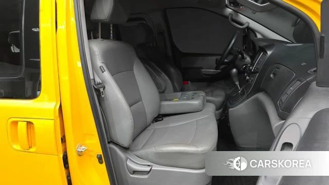 Hyundai The New Grand Starex id 4943353 из Кореи 37