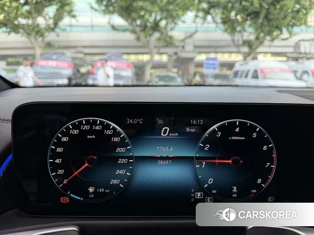 Mercedes-Benz GLB id 4348878 из Китая 21