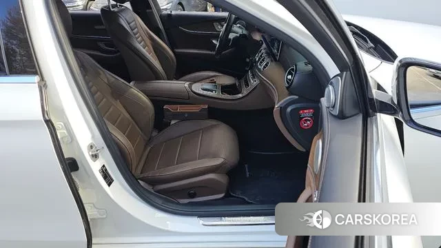 Mercedes-Benz E-Class W213 id 3671616 из Кореи 20