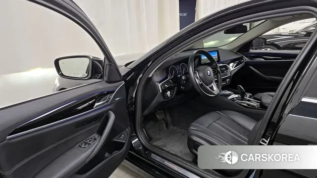 BMW 5 Series (G30) id 3134217 из Кореи 20