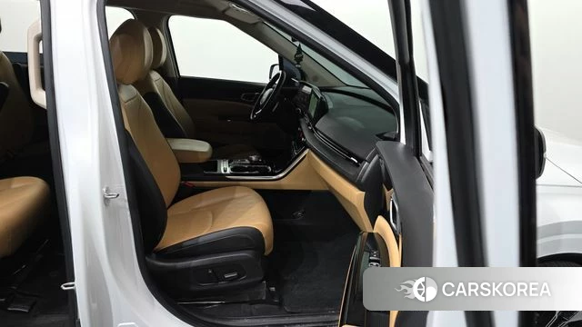 Kia Carnival 4th generation id 4230512 из Кореи 30