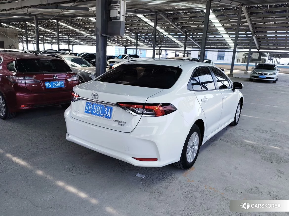 Toyota Corolla id 4455601 из Китая 10