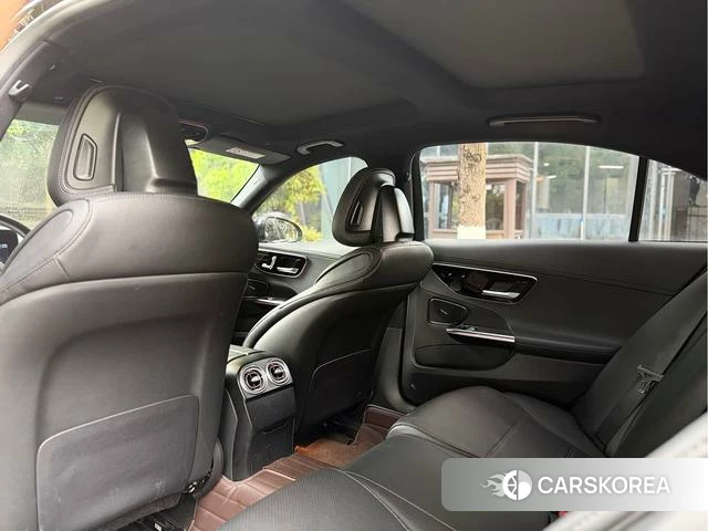 Mercedes-Benz Class C id 4272431 из Китая 18