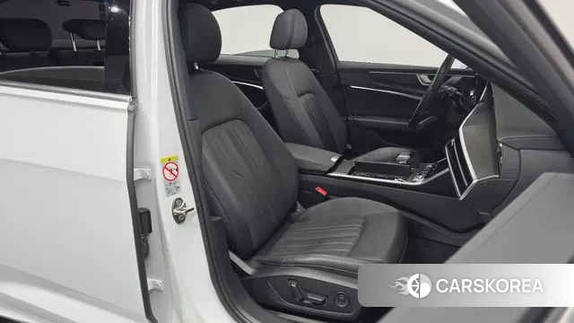 Audi A6 (C8) id 3788754 из Кореи 20