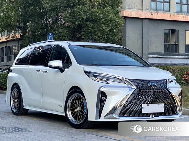 Toyota Saina id 4276945 из Китая 23