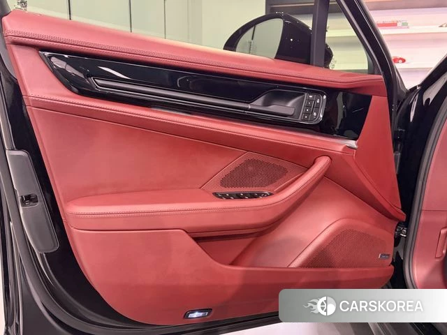 Porsche Panamera (976) id 4523302 из Кореи 12
