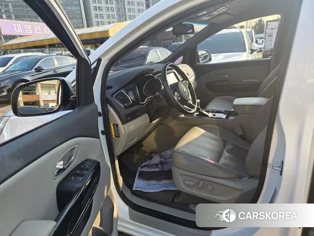 Kia The New Carnival id 3582767 из Кореи 18