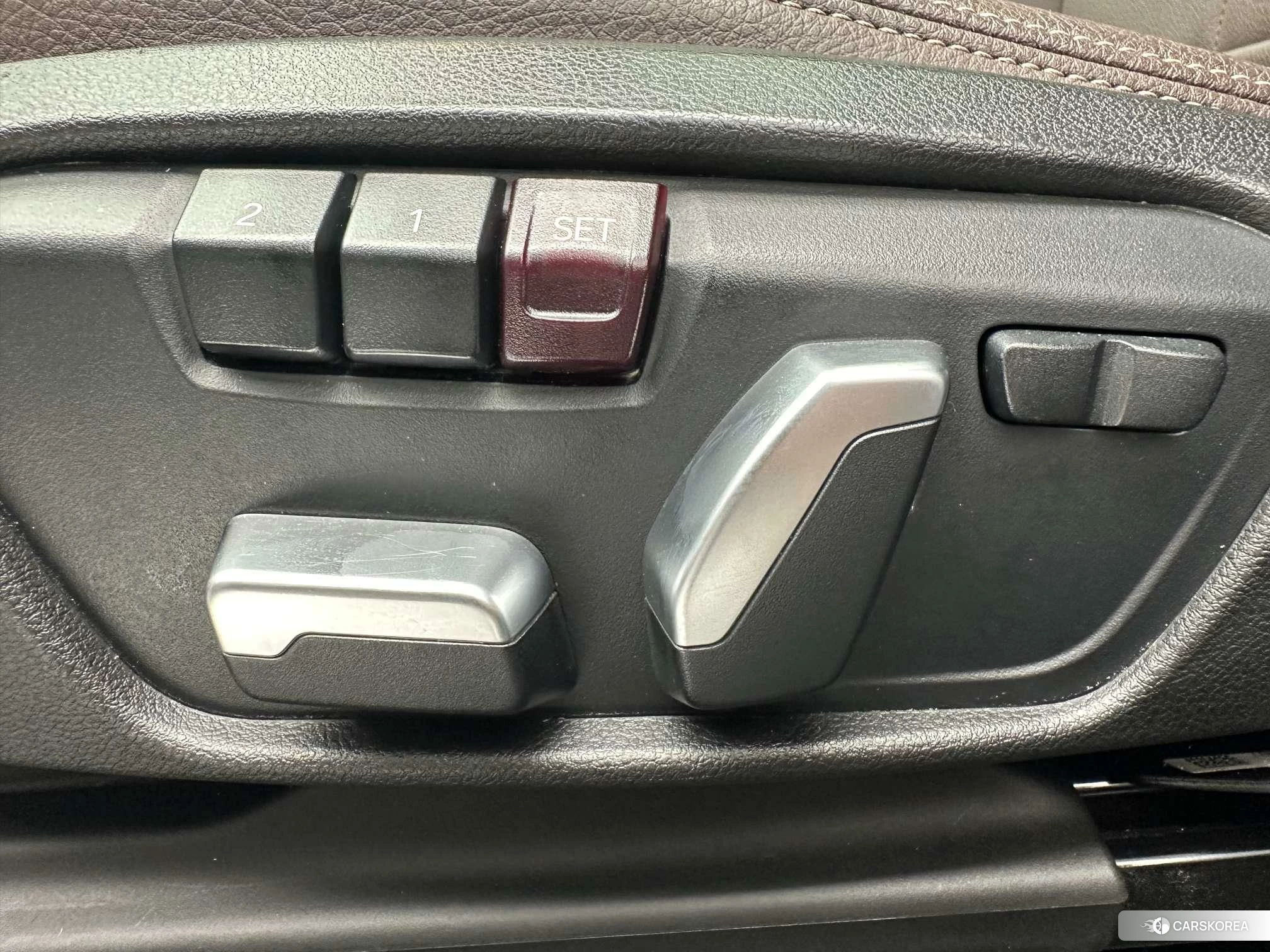 BMW X1 id 4514922 из Китая 17