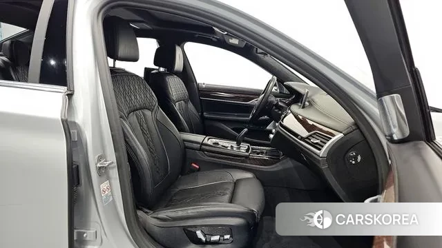 BMW 7 Series (G11) id 3055107 из Кореи 20