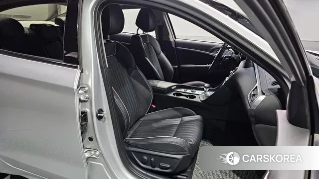 Genesis G70 id 3578755 из Кореи 20