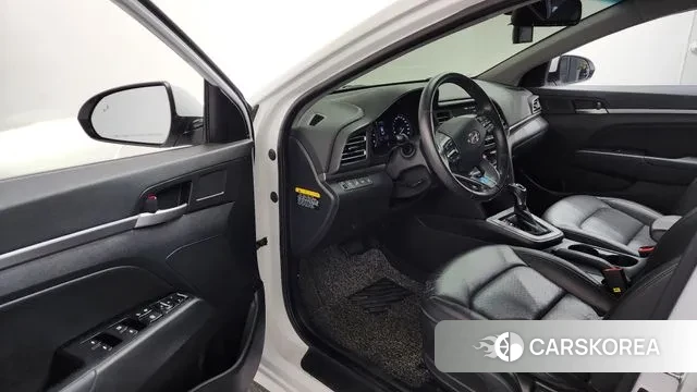 Hyundai The New Avante AD id 3526244 из Кореи 20