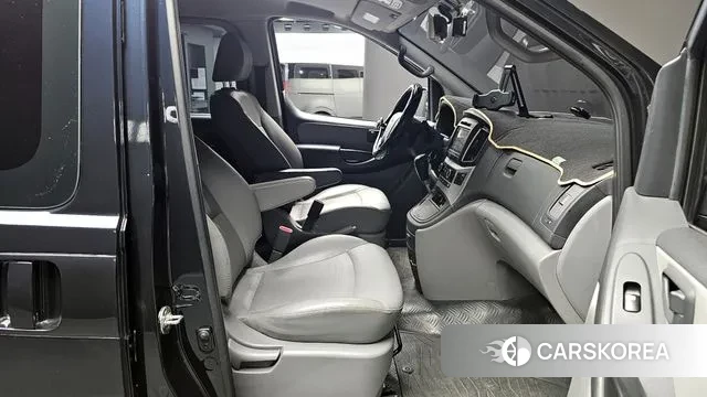 Hyundai The New Grand Starex id 3385890 из Кореи 20