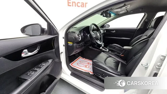 Kia Come New K3 id 3473675 из Кореи 20