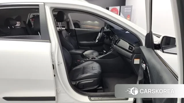 Kia Niro id 3578584 из Кореи 20