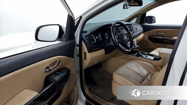 Kia The New Carnival id 3899695 из Кореи 20