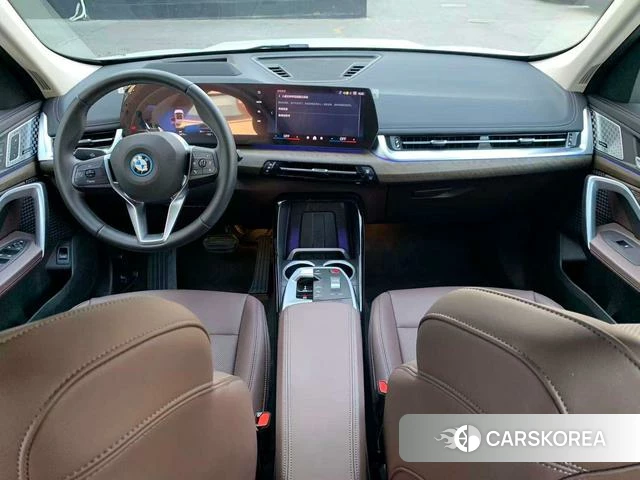 BMW iX1 id 4209005 из Китая 14