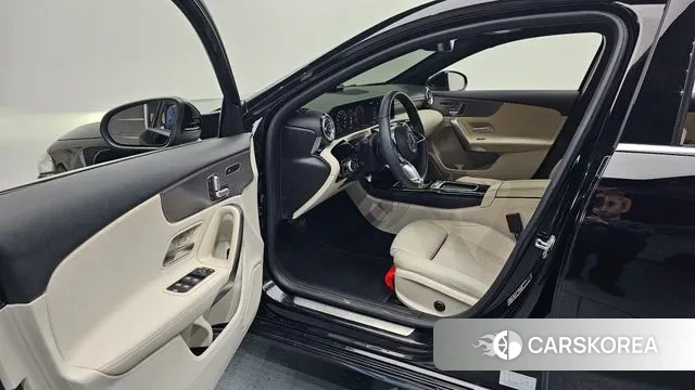 Mercedes-Benz A-Class W177 id 3720703 из Кореи 20