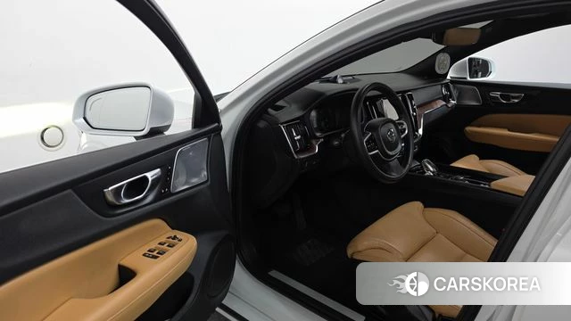 Volvo S60 3rd generation id 4561850 из Кореи 36