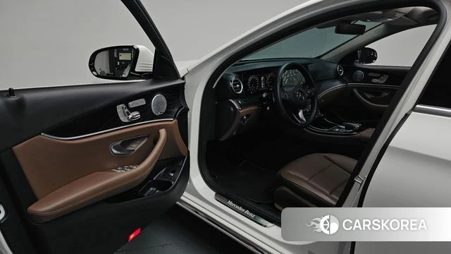 Mercedes-Benz E-Class W213 id 4286113 из Кореи 34