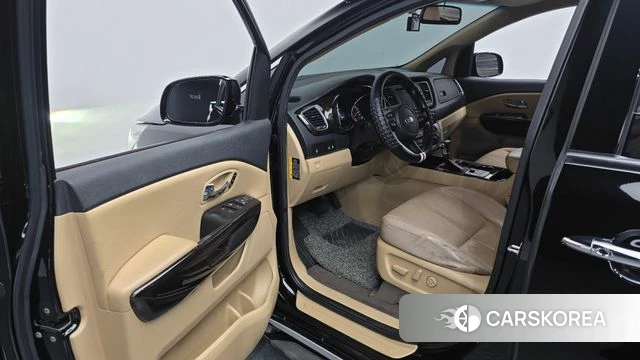 Kia The New Carnival id 4520877 из Кореи 30