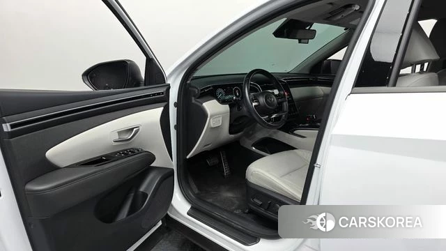 Hyundai Tucson (NX4) id 4580781 из Кореи 20