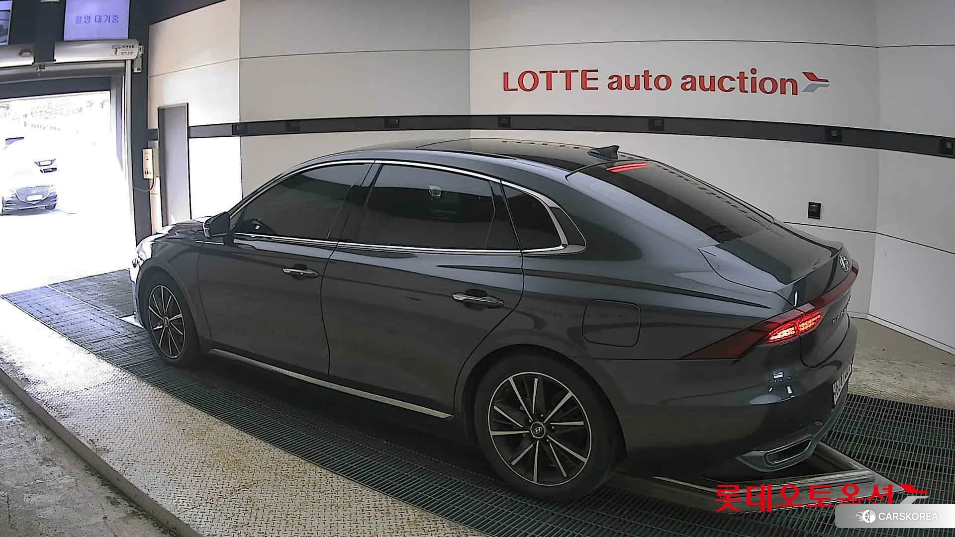Hyundai Grandeur id 4289422 из Кореи 37