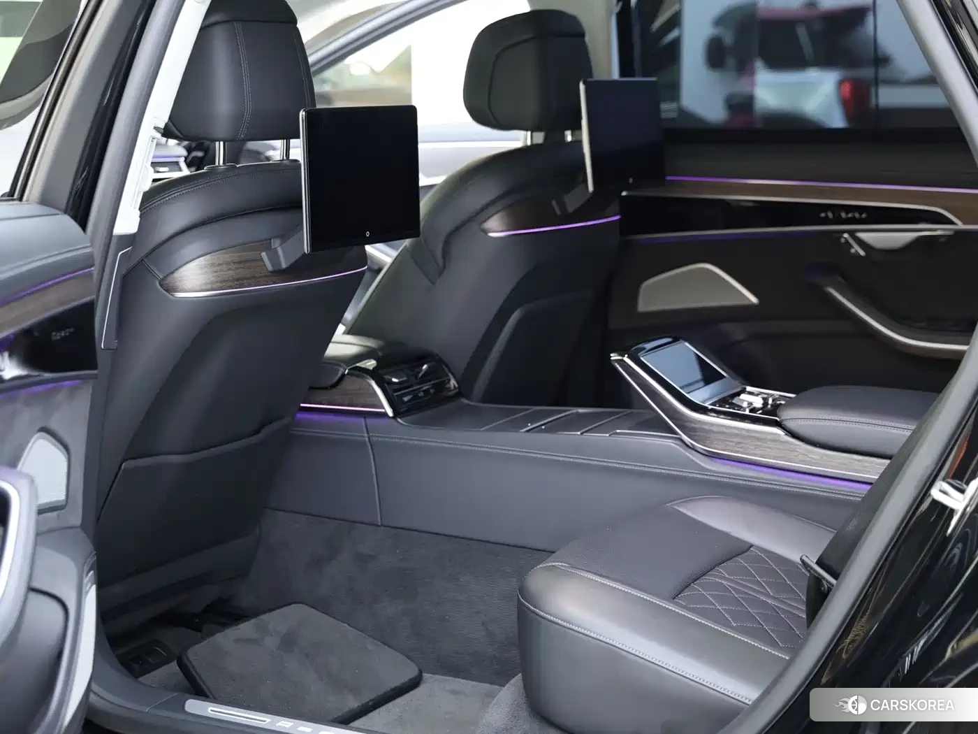 Audi A8 id 4548342 из Китая 24