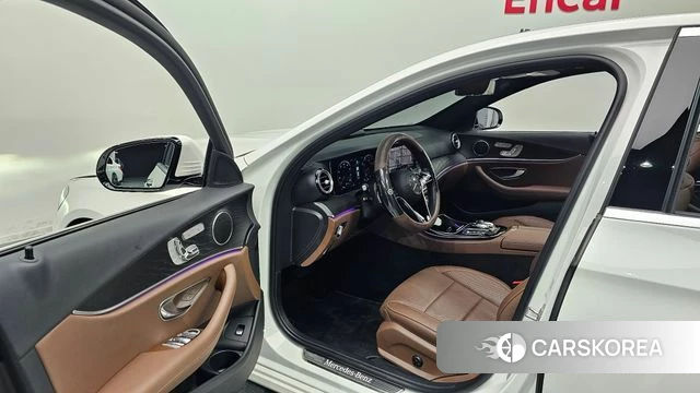 Mercedes-Benz E-Class W213 id 4593268 из Кореи 30