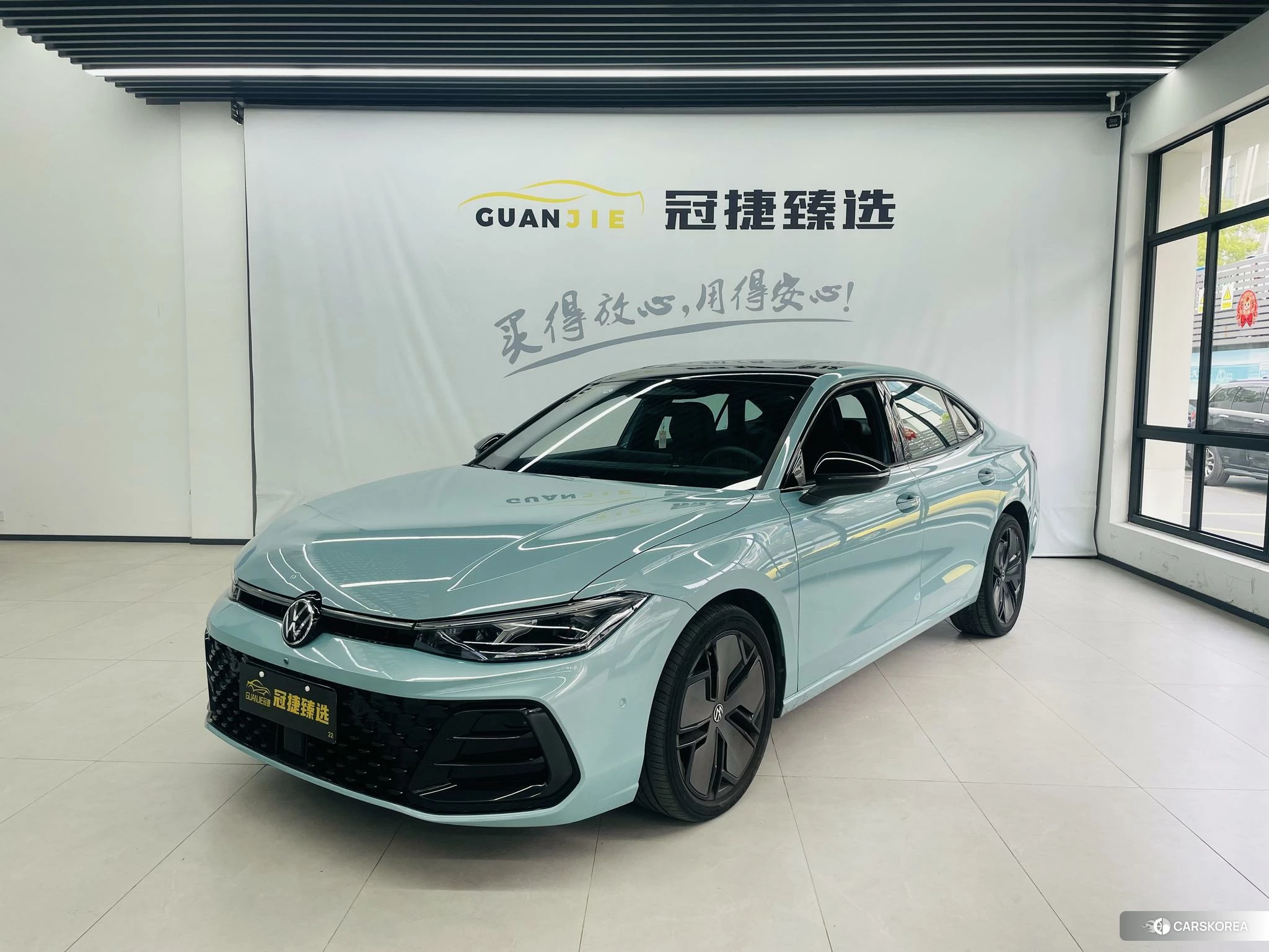 Volkswagen Passat id 4454346 из Китая 18