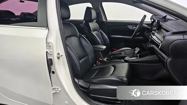 Kia Come New K3 id 3789809 из Кореи 20