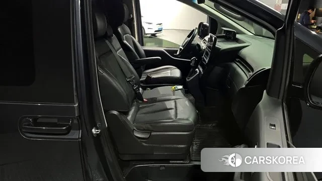 Hyundai Staria id 3676060 из Кореи 20