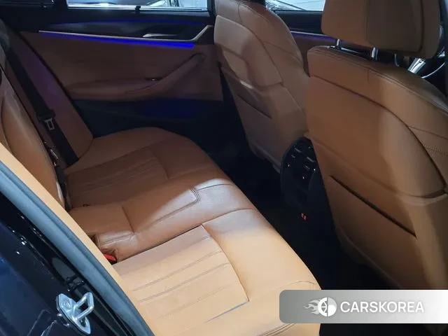 BMW 5 Series (G30) id 3517114 из Кореи 20