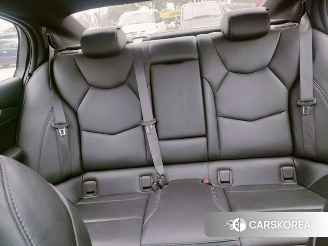 Cadillac CT5 id 3857937 из Китая 34