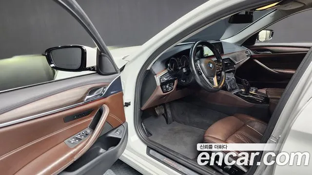 BMW 5 Series (G30) id 2803290 из Кореи 20