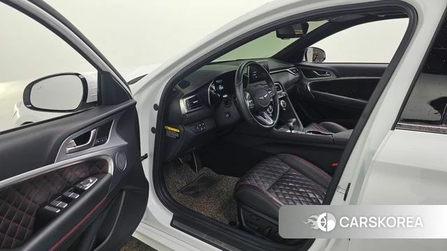 Genesis G70 id 4490342 из Кореи 32