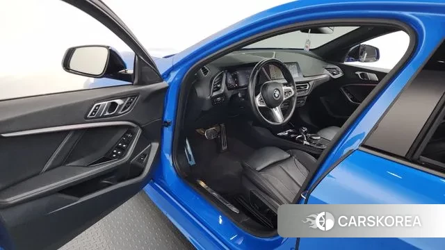 BMW 1 Series (F40) id 3545708 из Кореи 20