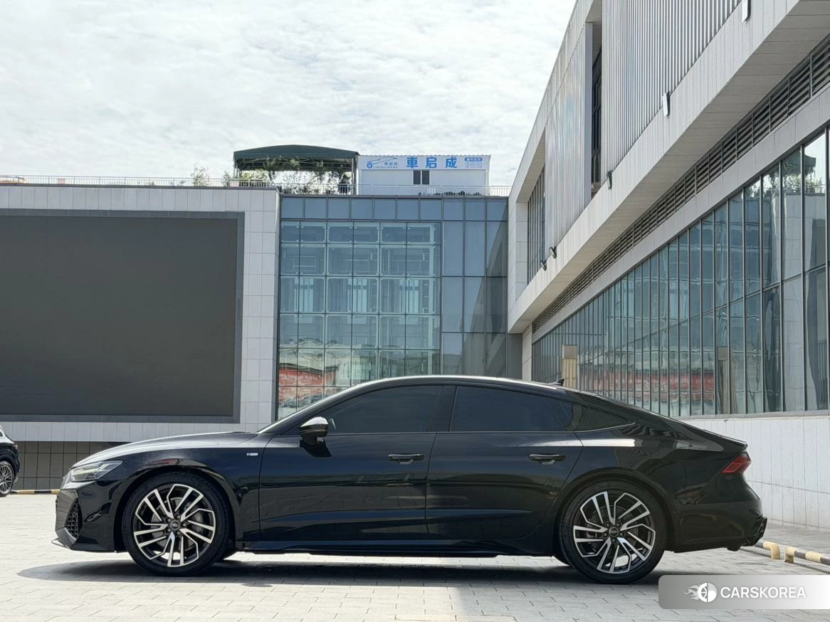Audi A7 id 4441181 из Китая 15