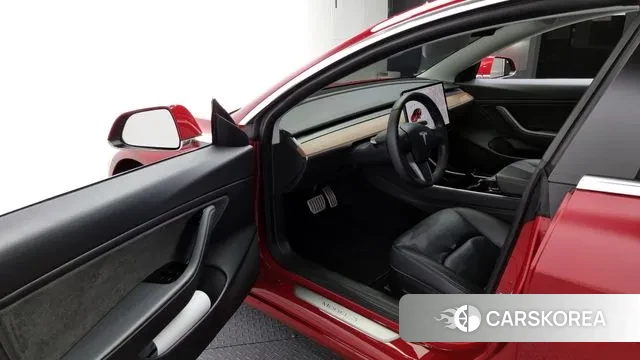 Tesla Model 3 id 3301820 из Кореи 20