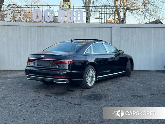 Audi A8 id 4259270 из Китая 13