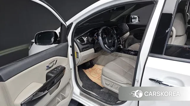 Kia The New Carnival id 3622260 из Кореи 20