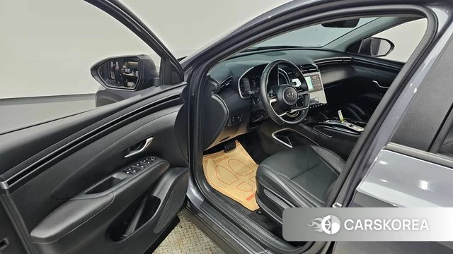 Hyundai Tucson (NX4) id 4571802 из Кореи 30