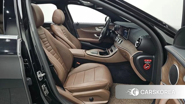 Mercedes-Benz E-Class W213 id 4864334 из Кореи 35