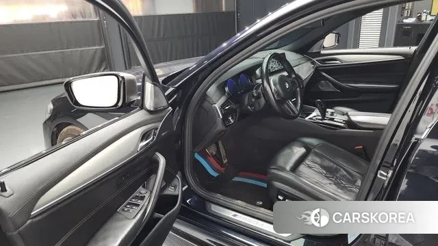 BMW 5 Series (G30) id 3357028 из Кореи 20