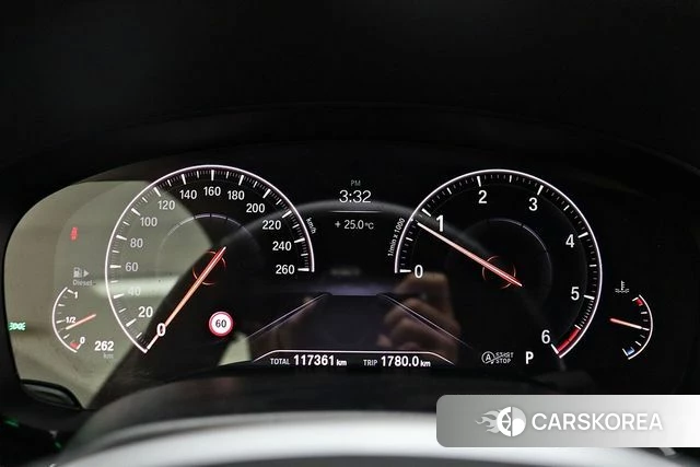 BMW 5 Series (G30) id 4356614 из Кореи 20