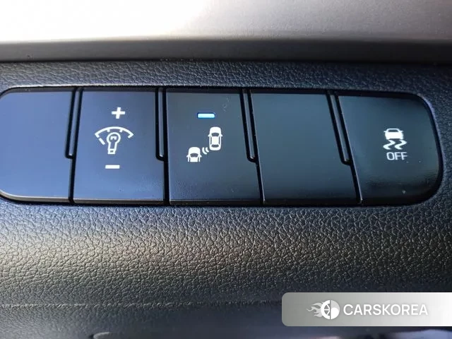 Hyundai Avante AD id 3619193 из Кореи 20