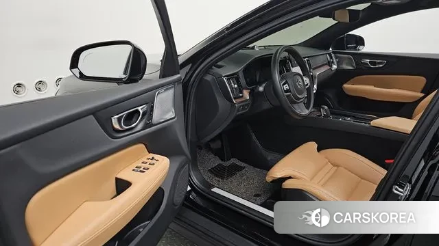 Volvo V60 Cross-Country 2nd Generation id 3577478 из Кореи 20