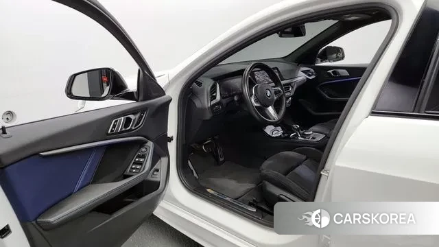 BMW 1 Series (F40) id 3013342 из Кореи 20