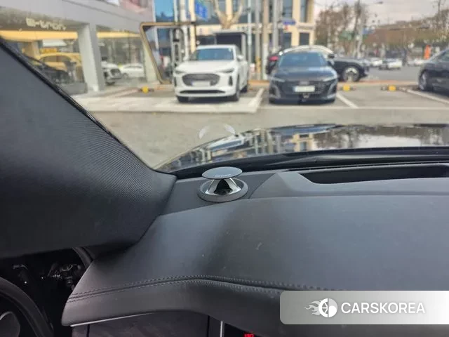 Audi A8 (D5) id 3649720 из Кореи 20