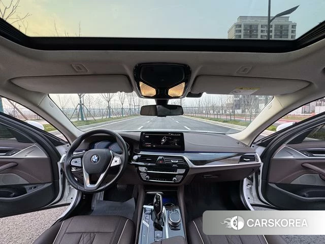 BMW 5 series id 4353537 из Китая 32